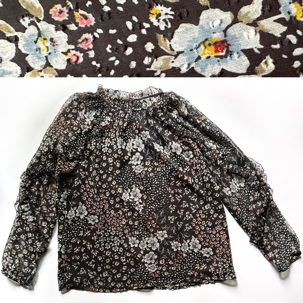 Loft floral beautiful ruffle top small